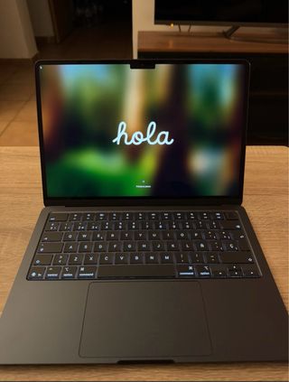 MacBook Air 13 M4 2025