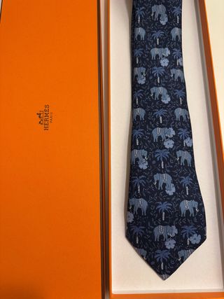 Corbata Hermes Elefantes 
