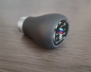 BMW POMO M SPORT PALANCA CAMBIOS LOGO M 6 Vel