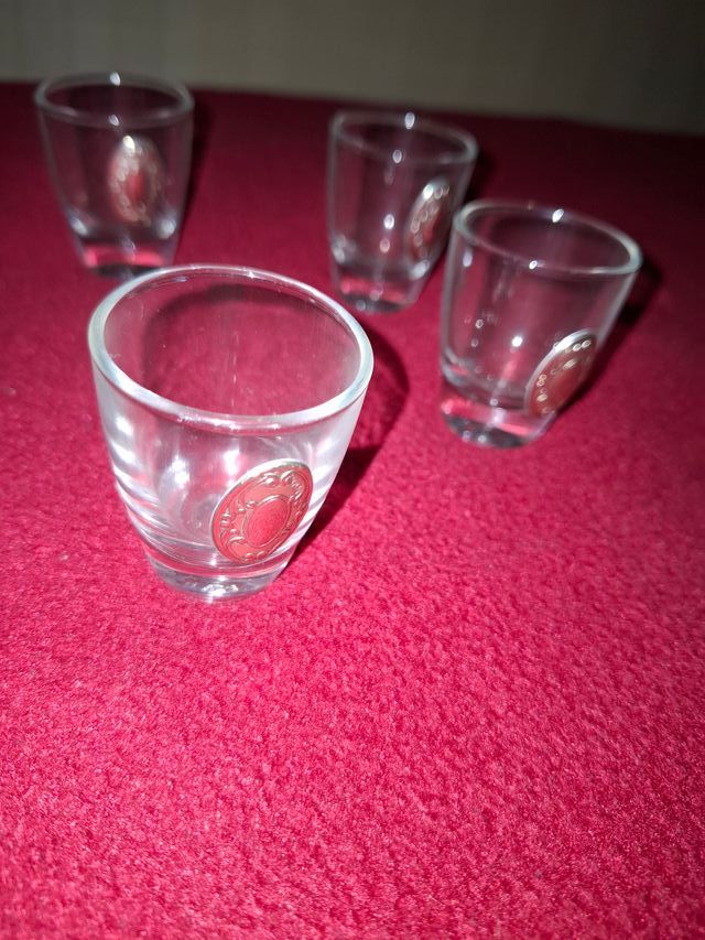 6 Bicchieri da amaro con decoro argento