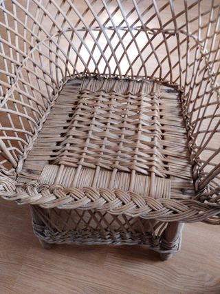 Butaca de mimbre beige