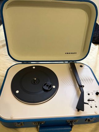 Tocadiscos Crosley Coupe CR6026A