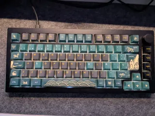 Teclado Akko 5075b Plus + set de keycaps