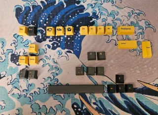 Teclado Akko 5075b Plus + set de keycaps