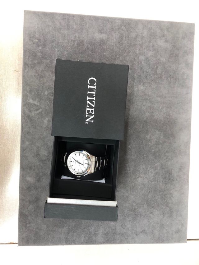 Reloj Citizen Eco-Drive Plateado
