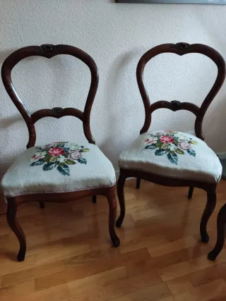 4 Sillas Madera Antiguas Tapicería Flores