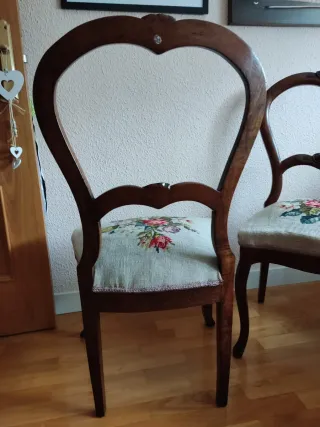 4 Sillas Madera Antiguas Tapicería Flores