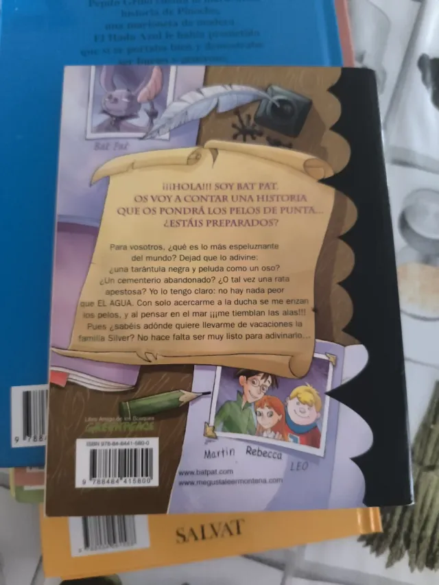 La isla de las sirenas (Serie Bat Pat 12) (Span...