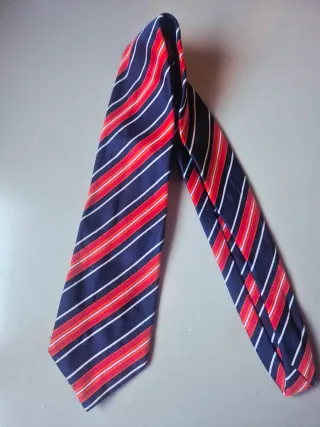 Corbata Milano Rayas Azul y Rojo