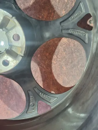 Llanta Alfa Romeo Stelvio 20