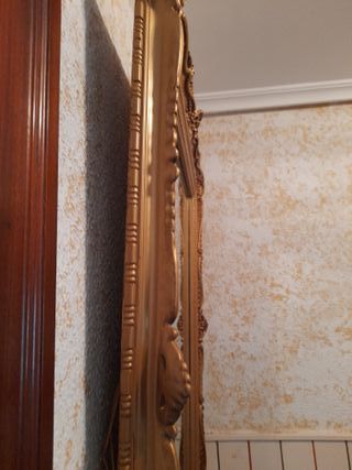 Espejo Pared Marco Ornamental Dorado