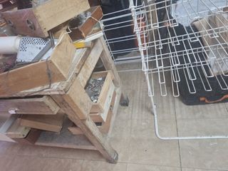 Banco de trabajo antiguo de roble