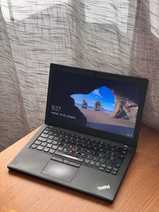 Lenovo Thinkpad X270 500GB HDD i3 7ª Gen