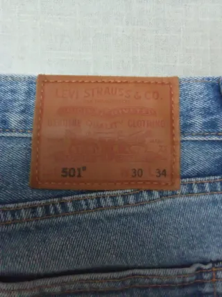 Pantalón Levis 501 Azul