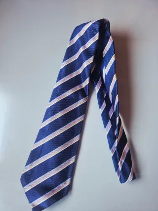 Corbata de rayas azul y multicolor