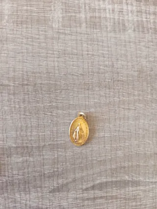 Medalla Virgen Milagrosa Oro
