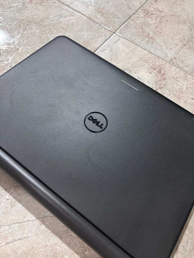 Ordenador portátil Dell negro