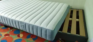 Base tapizada 105x190 + Colchón Ikea