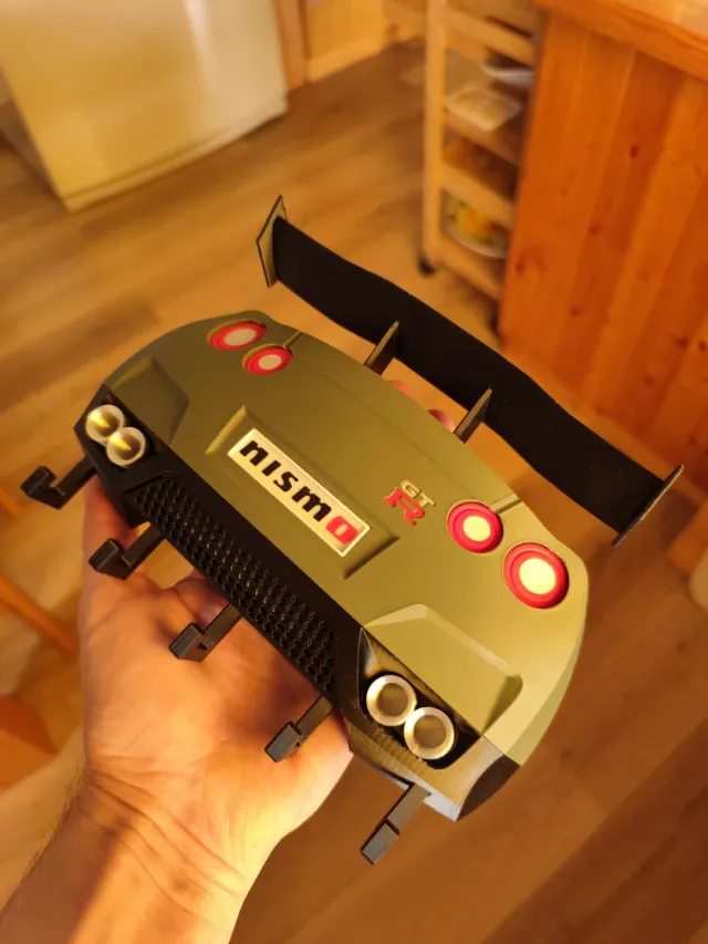 Cuelga llaves Nissan GTR