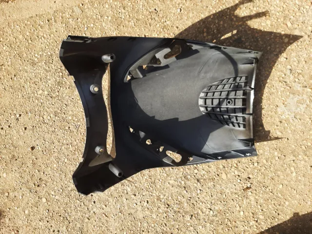 Escudo Frontal Piaggio Zip. Nuevo a estrenar.