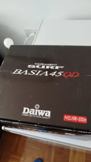 Carrete Shimano Stradic 6000FB + Daiwa Emblem Pro 