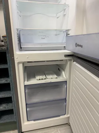 Frigorífico nevera Combi BALAY 3KFE361XN Inox.