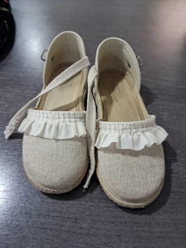 Zapatillas de lona con volantes 29 de vul peques