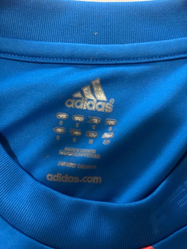 Camiseta deportiva Adidas azul
