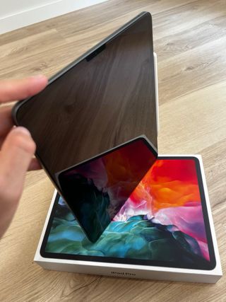 iPad Pro 12.9 di quarta generazione + Apple Pencil di seconda generazione 