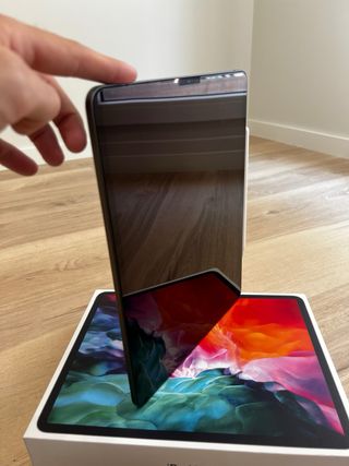 iPad Pro 12.9 di quarta generazione + Apple Pencil di seconda generazione 