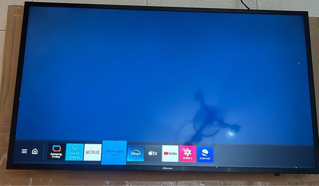 Televisión Samsung Negra 43’’