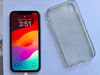iPhone XR blu 