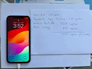 iPhone XR blu 