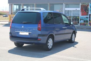 Peugeot 807 2005