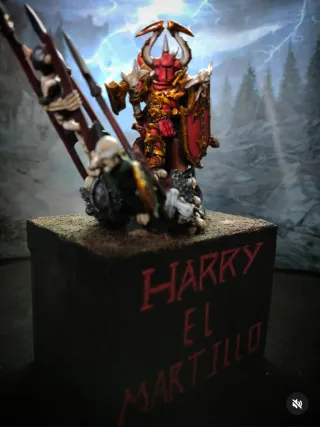 Harry el Martillo Warhammer fantasy Caos. 