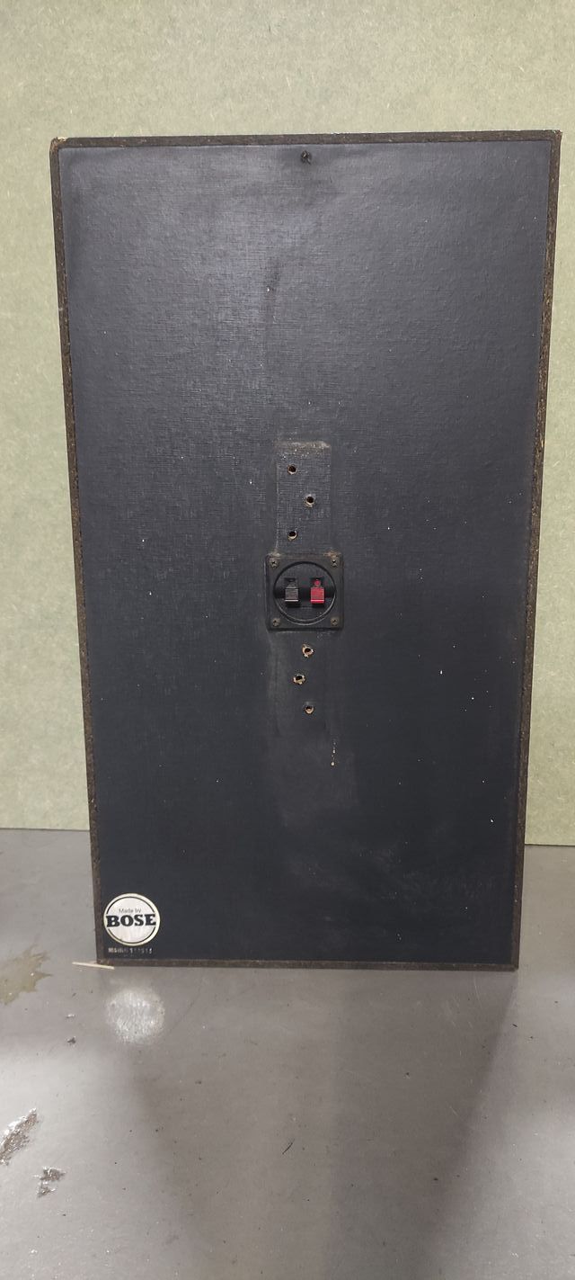 Altavoz Vintage de 6 vías By Bose.