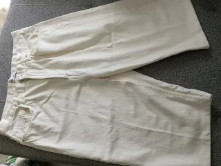 Pantalones anchos Zara color blanco marfil