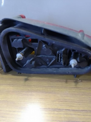 Piloto trasero derecho Peugeot 106 I (1A/C