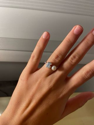 Anillo TOUS abierto de plata con perla