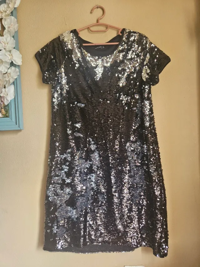 Vestido lentejuelas negro y plateado