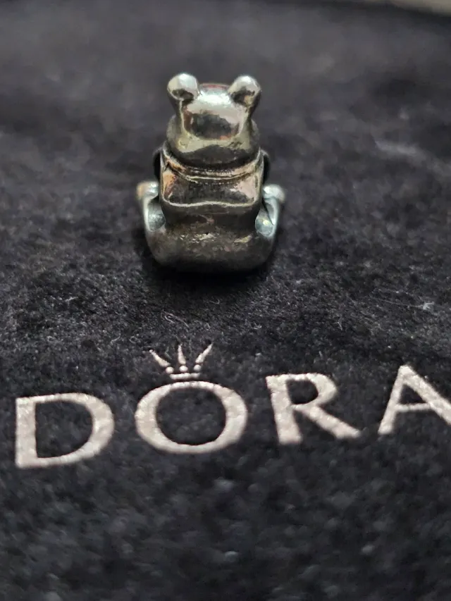 Pandora Winnie the Pooh Charm Dorado y Plateado