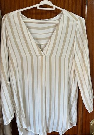 Camisa rayas beige y blanca manga media