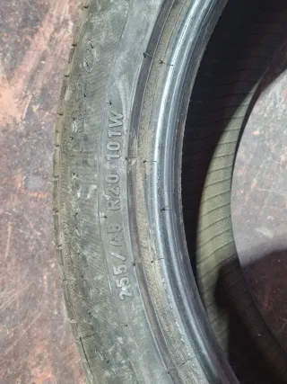 2 Neumáticos Pirelli Scorpion 255/45/R20 101W