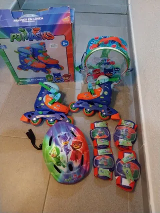 Patines PJ Masks con Casco y Protecciones