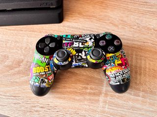 Consola PS4 Slim 500gb + 3 Juegos