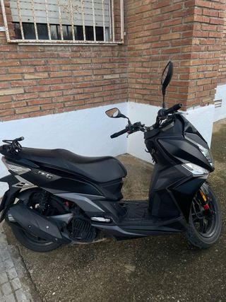 Moto Scooter Sym jet 14 125 LC
