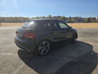 Audi A1 2012