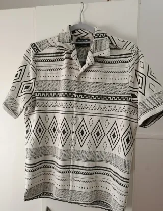 Camisa Estampada Manga Corta Primark talla XS