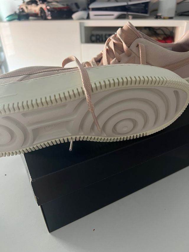 Nike Air Force 1 Beige/Rosa Suede