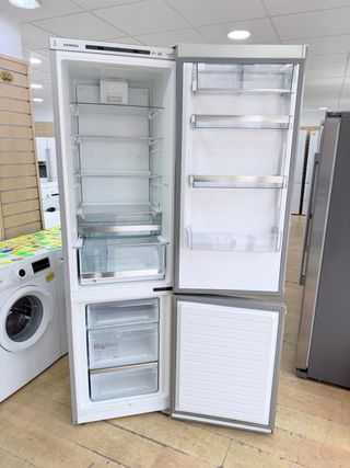 Frigorífico combi Siemens 2mts inox - Como nuevo